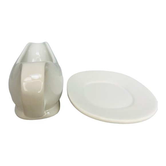 Coushatta Casino Resort Fleur de Lis Design Gravy Boat and Platter Set - Picture 5 of 9